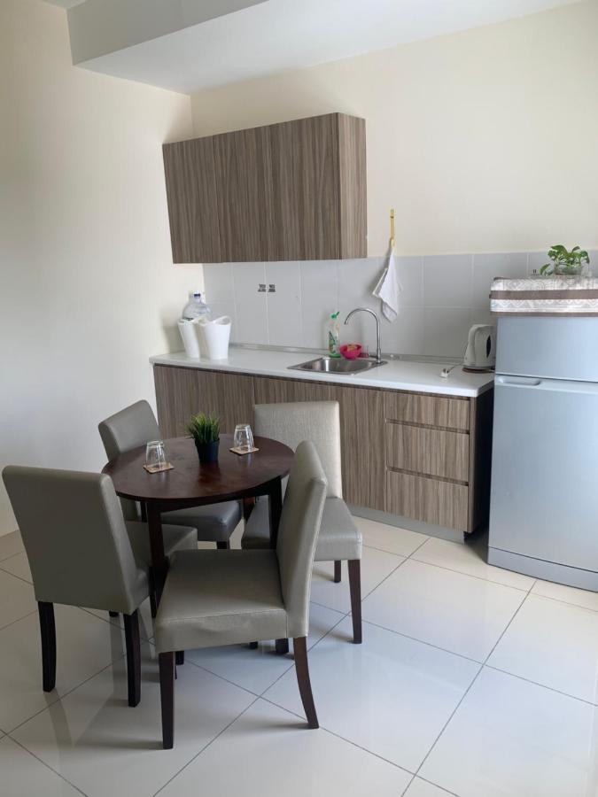 Private Unit @ Sg Resort Residences Куантан Екстериор снимка
